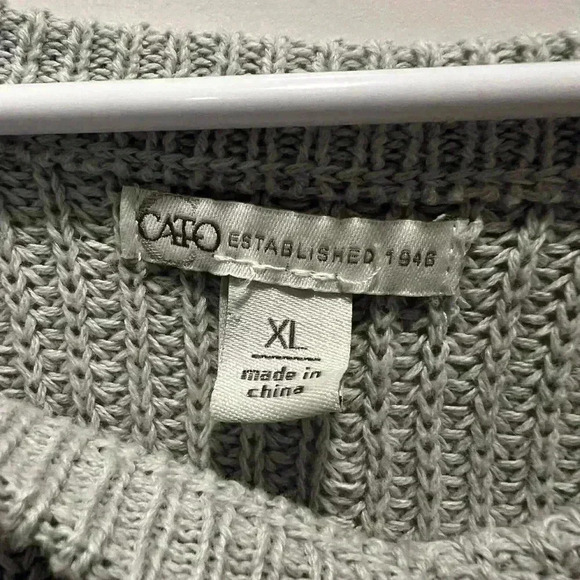 Cato Women sweater with lace bottom Size XL White. Details On Side (0462) - Picture 5 of 11